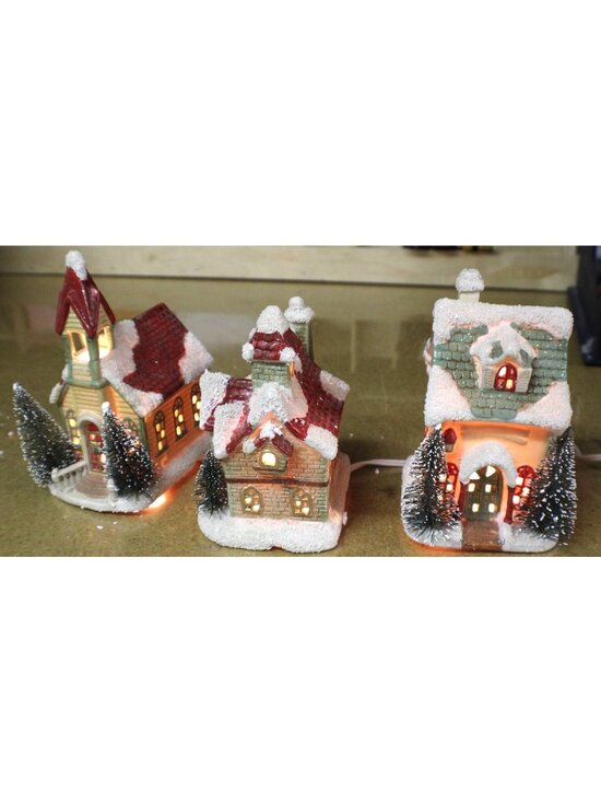 Traditions | Holiday | Christmas Traditions 3 Pc Vtg Village Light Set ...